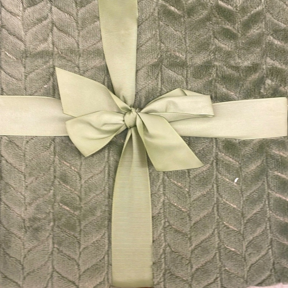 Grey Braided Fleece Plush Blanket